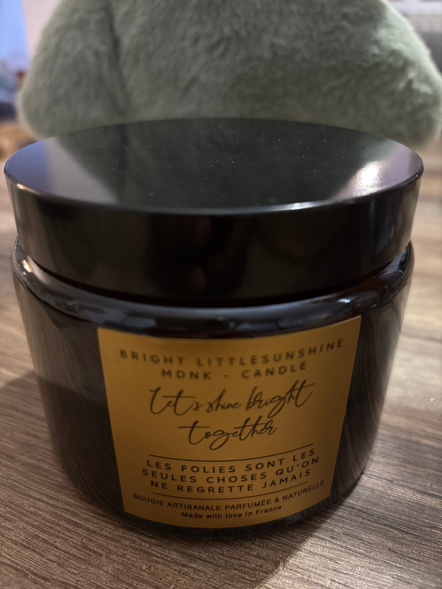 ☀️LES FOLIES SONT LES SEULES CHOSES QU’ON NE REGRETTE JAMAIS☀️ 400g cire - OR